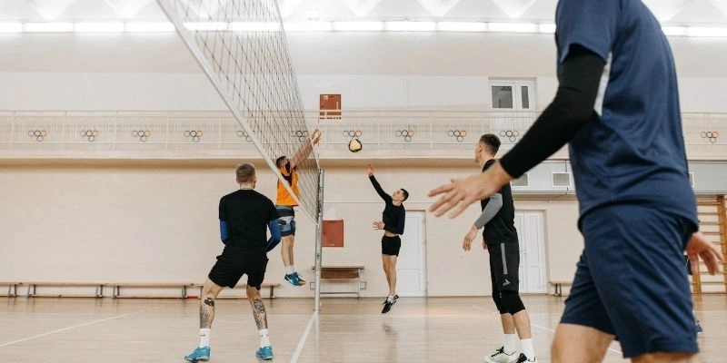 Cách giao bóng chuyền hiệu quả