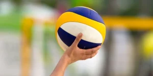 Cách sơ cứu chấn thương khi chơi bóng chuyền