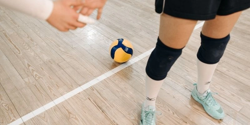 Giày bóng chuyền chuyên nghiệp