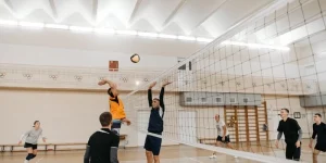 Luyện Tập Chuyền Hai Bóng Chuyền