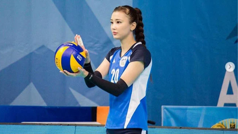 Phân Loại Một Số Kỹ Thuật Phát Bóng Xoáy Phổ Biến Và Cách Thực Hiện